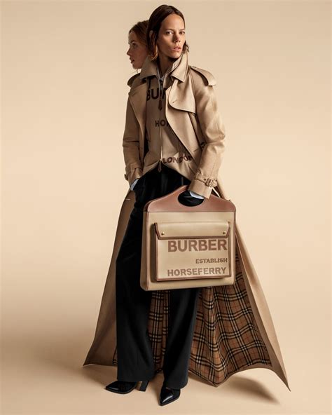 rivenditori burberry napoli|burberry sito ufficiale italia.